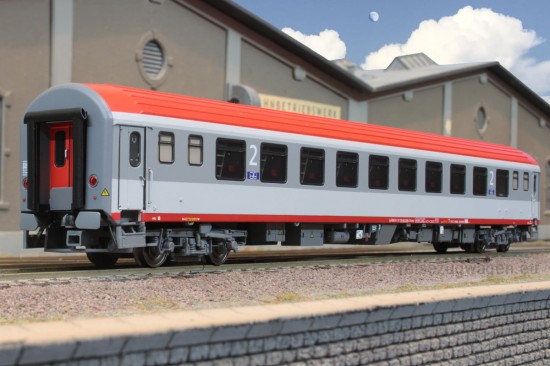 LS_47061-1_Bcmz_Seite2