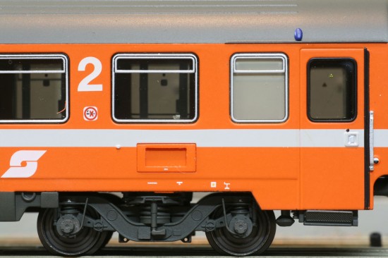 LS_47111_Detail2