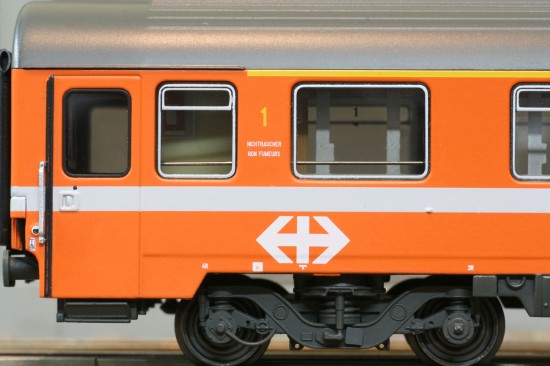LS_47300_Detail
