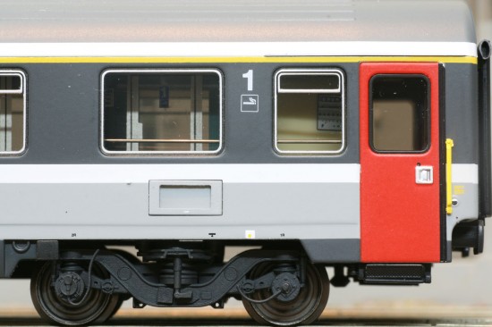 LS_47304_Detail2