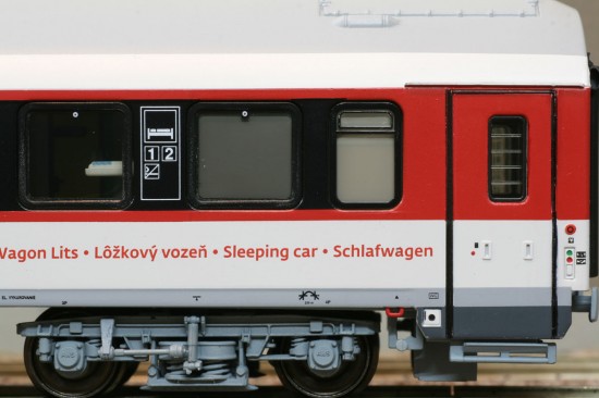 LS_48013-2_Detail3 LS_48013-2_Detail3