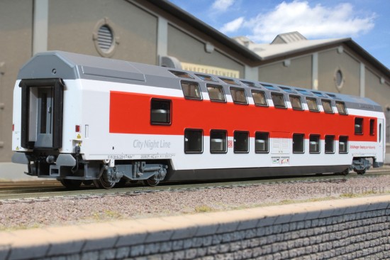 LS_49013_WLBm_Seite2