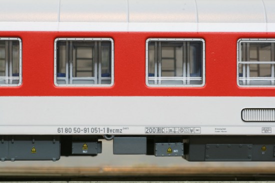 LS_49015-1_Detail1