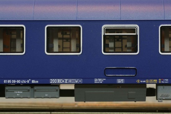 LS_49042-3_Detail2