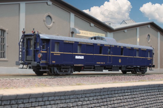 MW1001-7_D