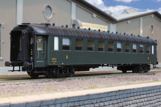 MW_40397-2_C10_Seite2 MW_40397-2_C10_Seite2