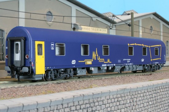 RT_35511_WLABmz_Praha