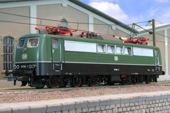 Roco_62525_BR151_grün