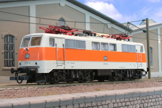 Roco_63853_S-Bahn111