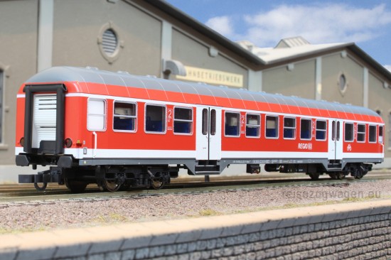 Roco_64548_Bnrdz_Seite2