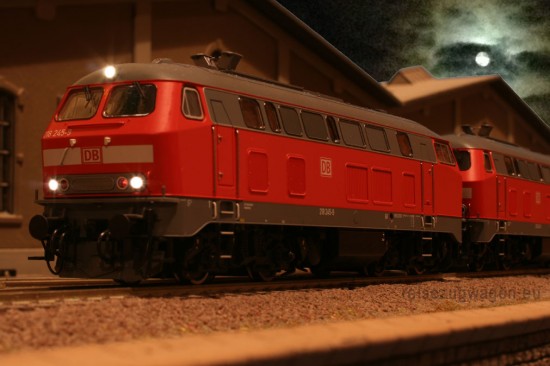 Roco_72750_BR218_Doppel_Nacht