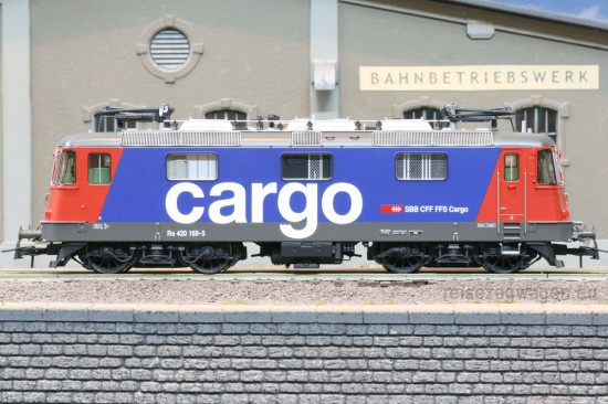 Roco_73998_BR420_Seite