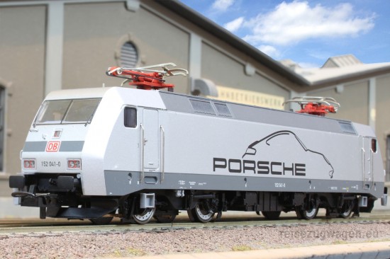 TRIX_22200_BR152_Porsche