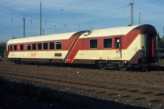 WGmh 855.1 61 80 89 - 90 002-0 ex 61 80 09 - 90 201-5 Düsseldorf 8.10.95