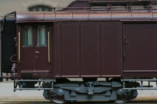 ls_40413-2_Detail